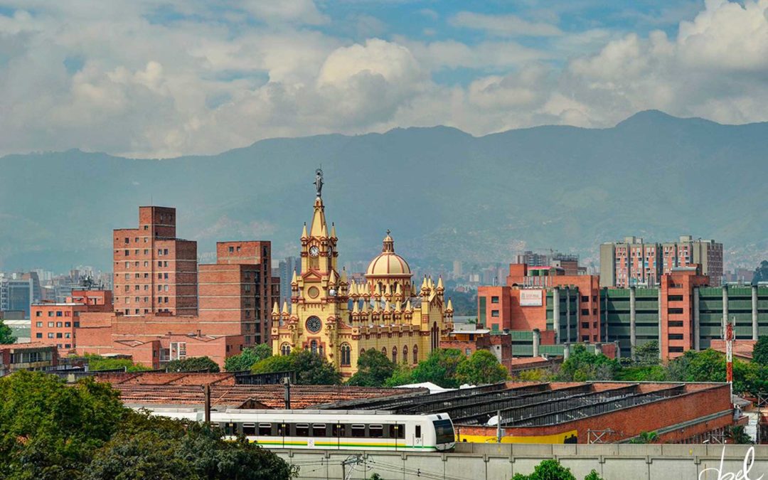 Do I Need to Speak Spanish to Live in Medellin?